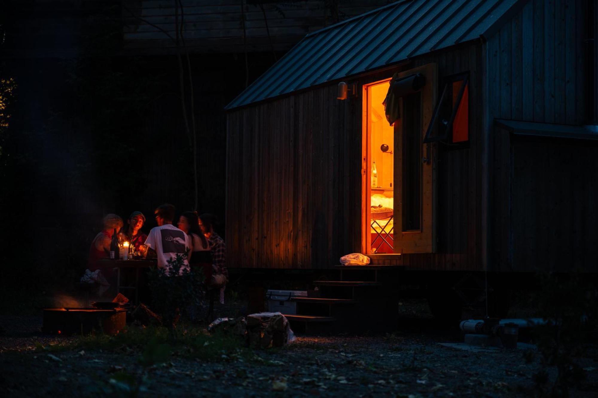 Johnson'S Beach Cabins And Campground เกอร์นวิลล์ ภายนอก รูปภาพ