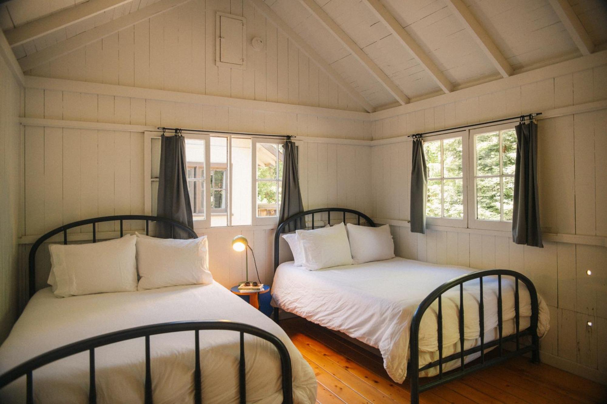 Johnson'S Beach Cabins And Campground เกอร์นวิลล์ ภายนอก รูปภาพ