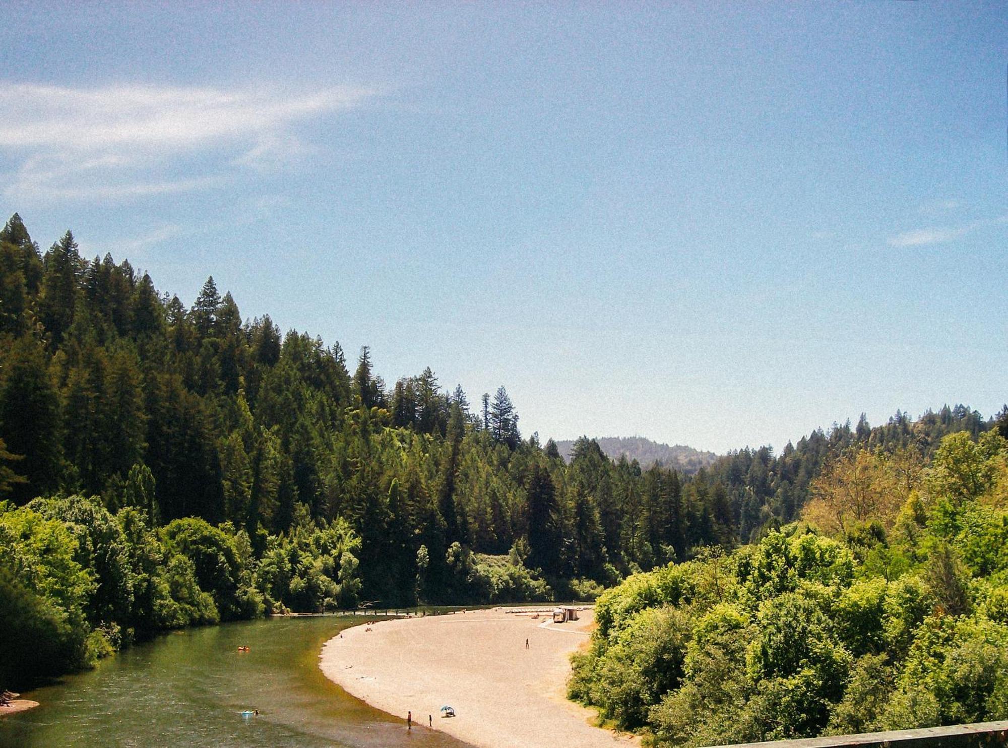 Johnson'S Beach Cabins And Campground เกอร์นวิลล์ ภายนอก รูปภาพ