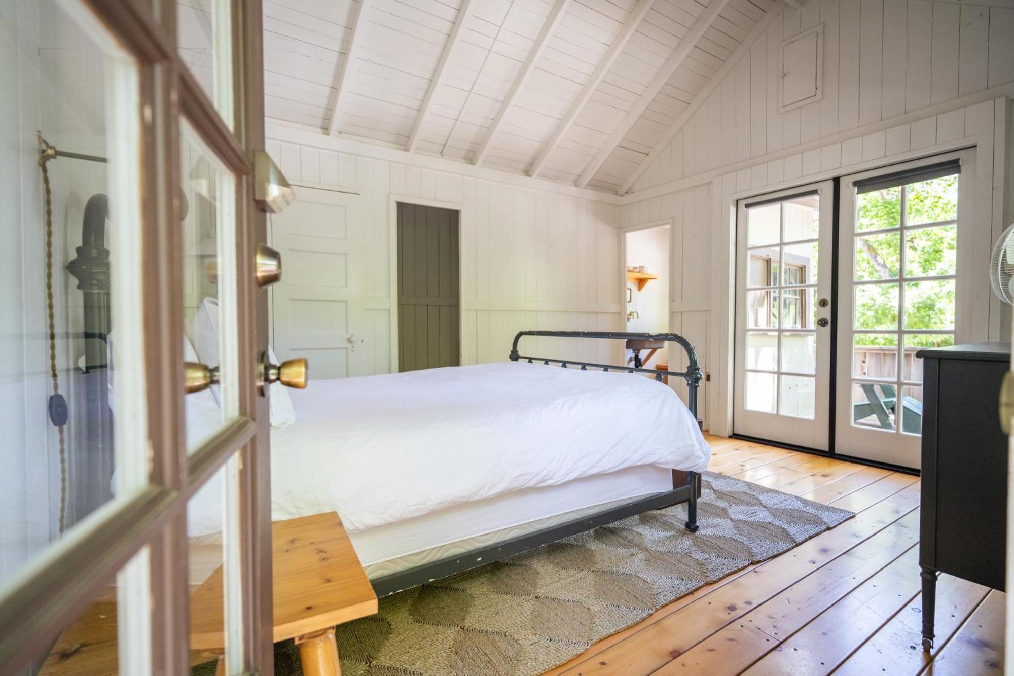 Johnson'S Beach Cabins And Campground เกอร์นวิลล์ ภายนอก รูปภาพ